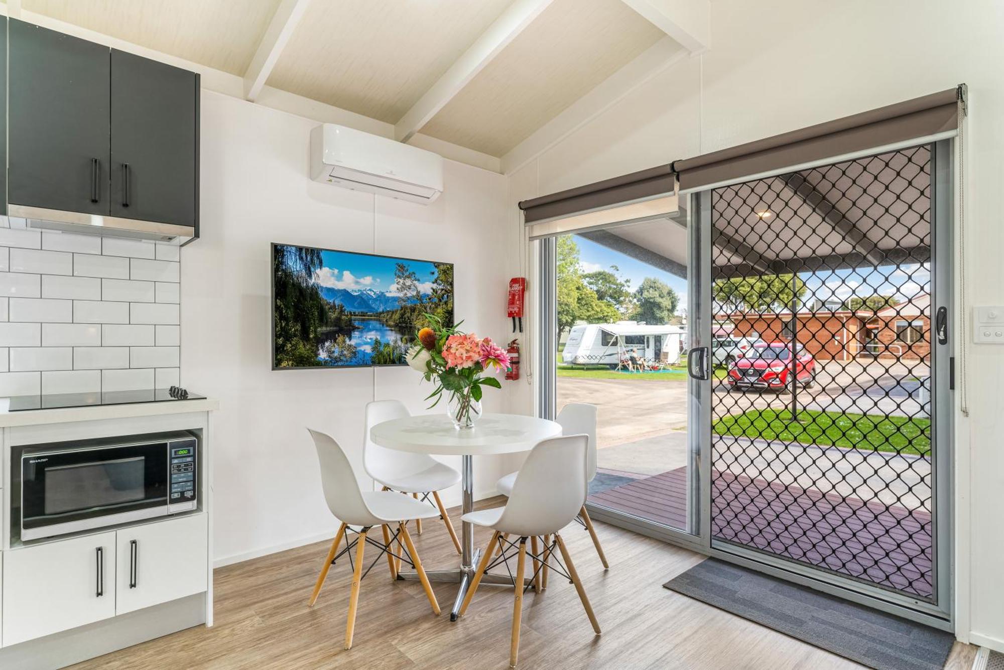 Big4 Tasman Holiday Parks - Warrnambool Exteriör bild